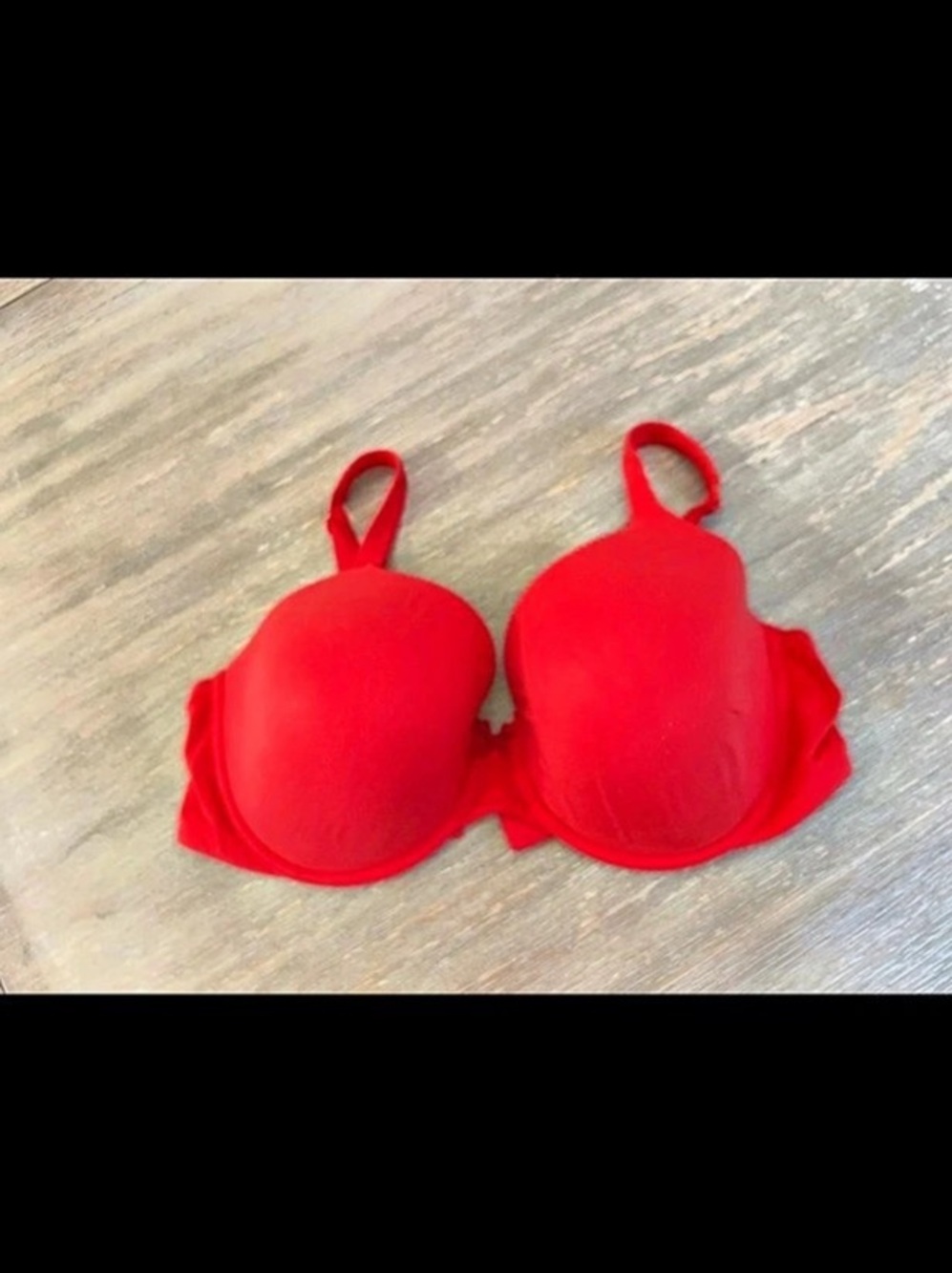 Victoria's Secret Red Underwire Bra size 36 DDD/F Like New